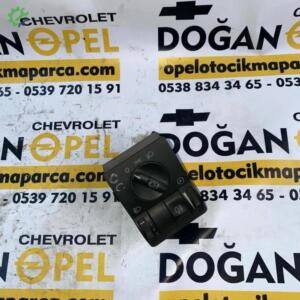 Opel Corsa C Çıkma Far Anahtarı GM 6241324, 9138124