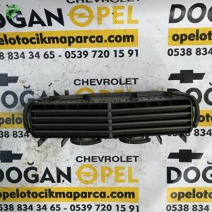 Opel Astra H Çıkma Orta Kalorifer Havalandırma Izgarası (Muzul-Üfleme) GM 181469