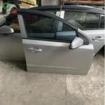 Opel Astra H Çıkma Sol Ön Kapı Gri Renk Dolu