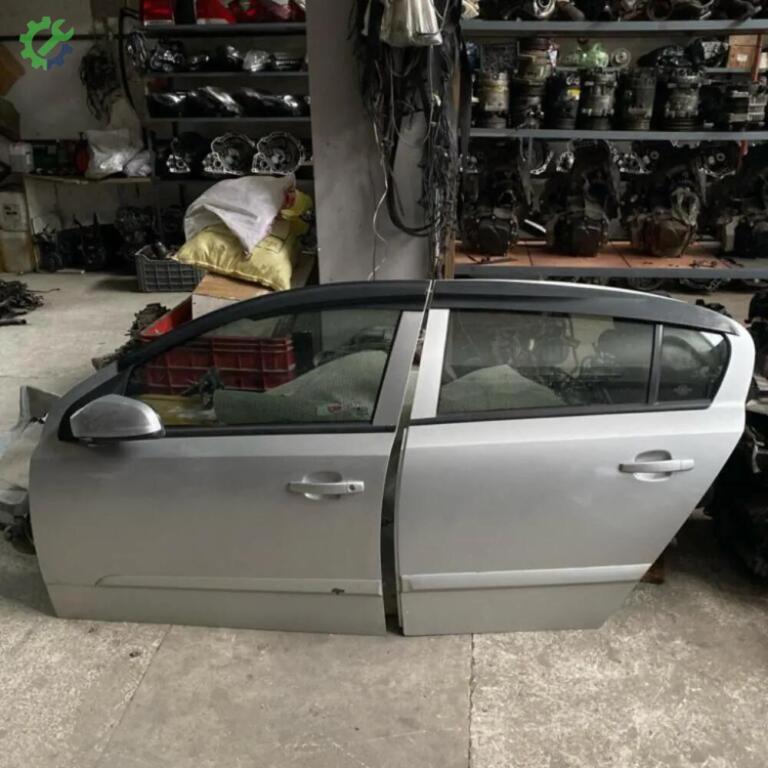 Opel Astra Sol Arka Kapı çıkma parça