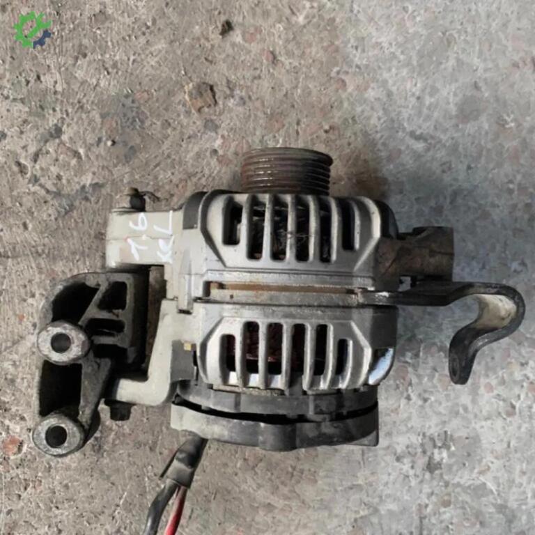 Opel Vectra Şarj Dinamosu çıkma parça