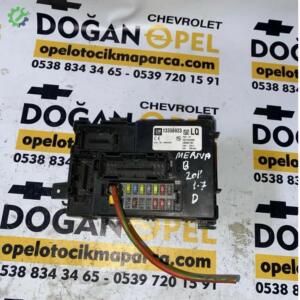 Opel Meriva B Çıkma Sigorta Kutusu GM 13356923