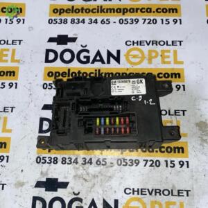 Opel Corsa D (Bcm) Sigorta Kutusu 13265078 GK 28100927