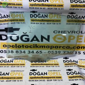Opel Vectra C Çıkma Sol Arka Kapı Camı GM