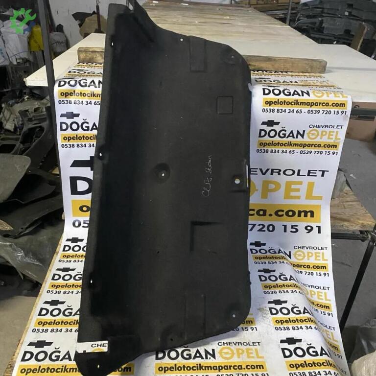 Chevrolet Cruze Bagaj çıkma parça