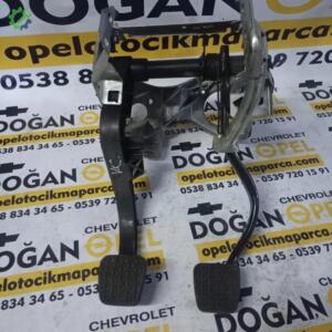 Opel Vectra C Çıkma Fren Ve Debriyaj Pedalı