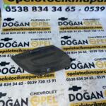 Opel corsa e ön sis kapağı çikma orjınal