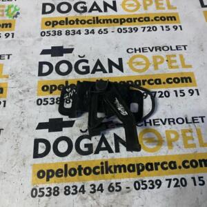 Opel insignia çıkma ön kabut emliyet kilidi