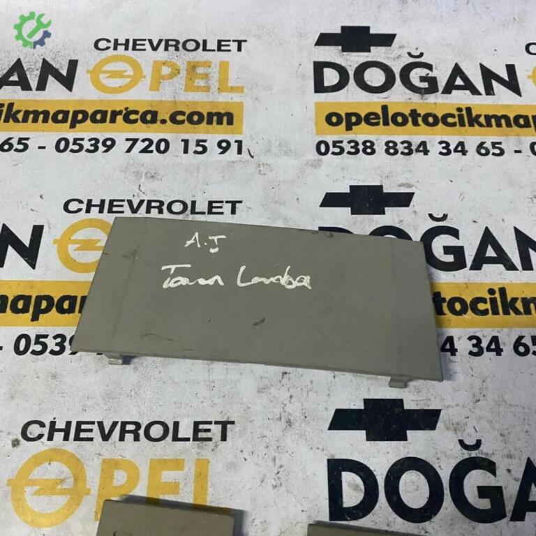 Opel Astra Tavan çıkma parça