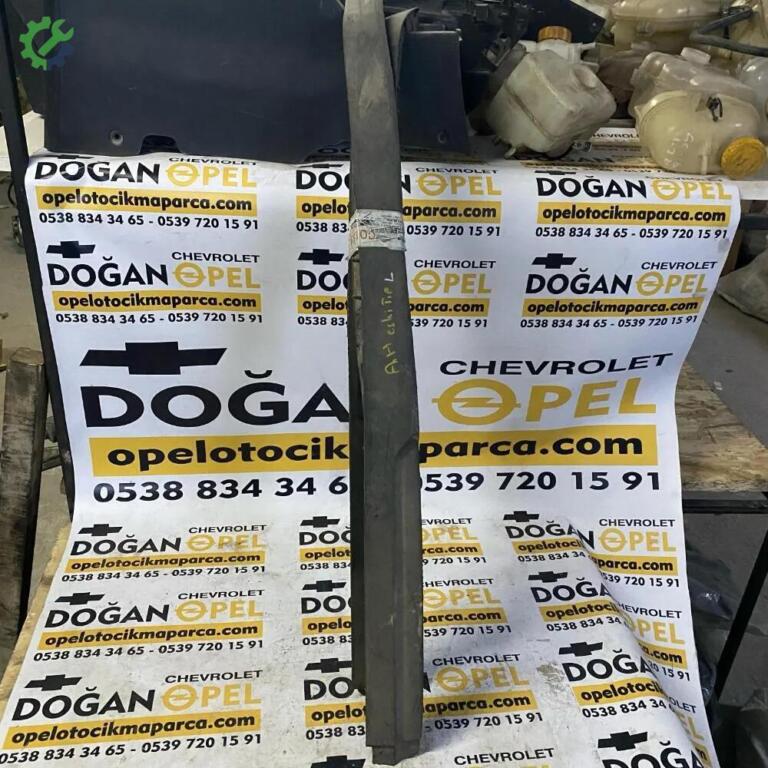 Opel Astra Karlık çıkma parça