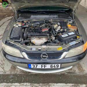 Opel Vectra B 2.0 Benzin Çıkma Radyatör Fan Seti
