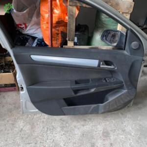 Opel Astra H Çıkma Sol Kapı Döşemesi Çıtalı Model Çift Olarak Satılır