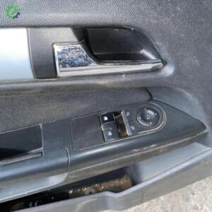 Opel Astra H Çıkma Sol Kapı Cam Ve Ayna Ayar Düğmesi Gm Marka