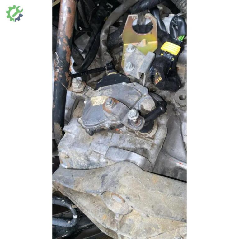 Opel Vectra Vites çıkma parça