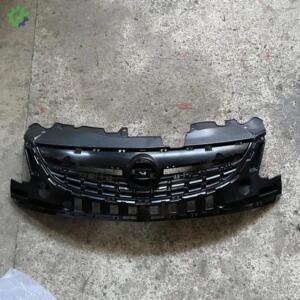 Opel Corsa D 2011 Makyajlı Ön Panjur Taiwan Sıfır