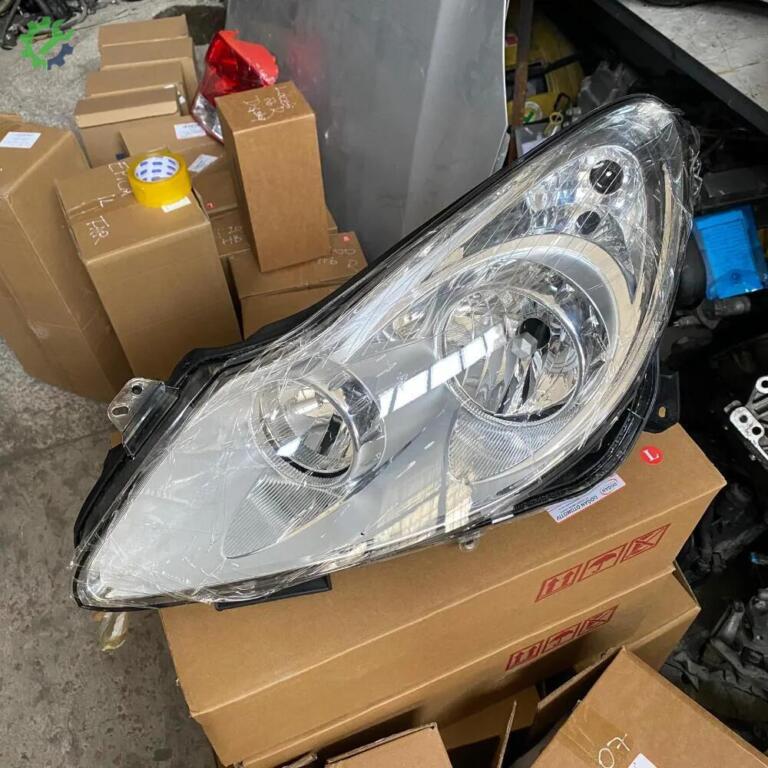 Opel Corsa Sol Ön Far çıkma parça