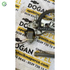 Chevrolet Aveo T250 Çıkma Orijinal Cam Motoru Gm