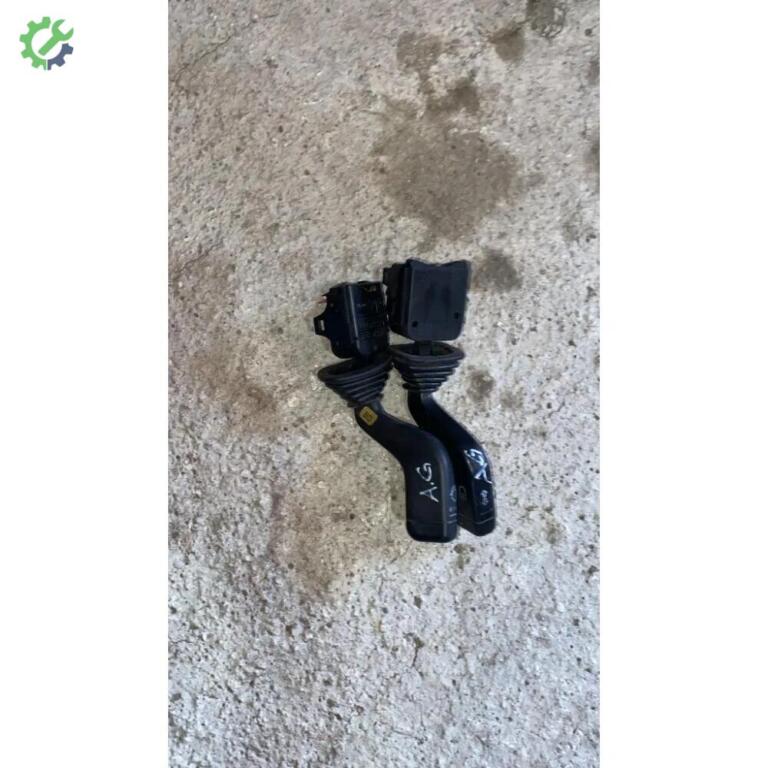 Opel Vectra Sinyal çıkma parça