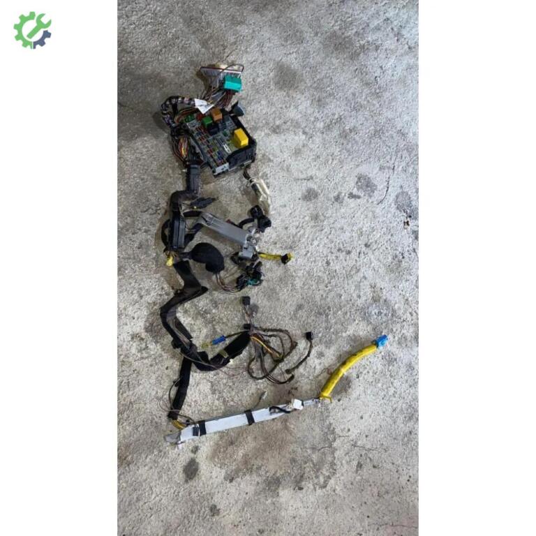 Opel Astra Torpido Tesisatı çıkma parça