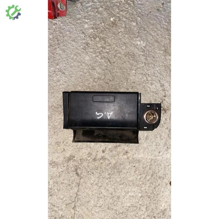 Opel Astra Küllük çıkma parça