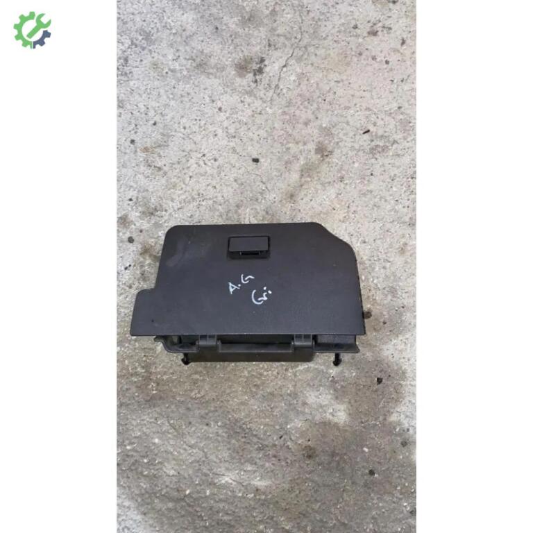 Opel Astra Torpido Gözü çıkma parça