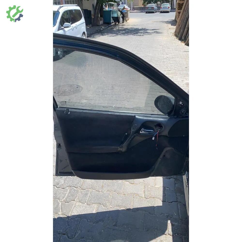Opel Vectra Kapı Döşemesi çıkma parça