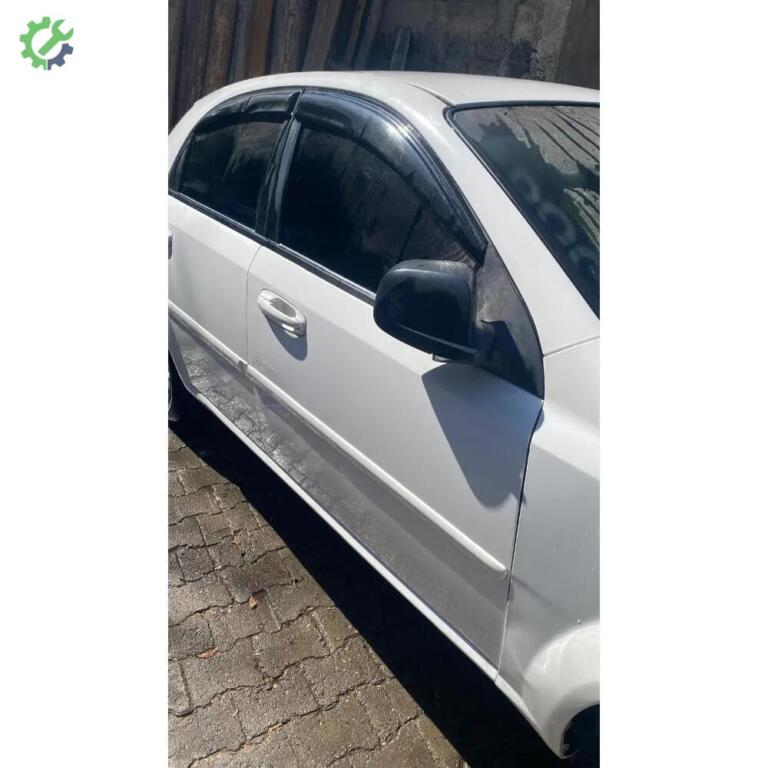 Chevrolet Lacetti Sağ Ön Kapı çıkma parça