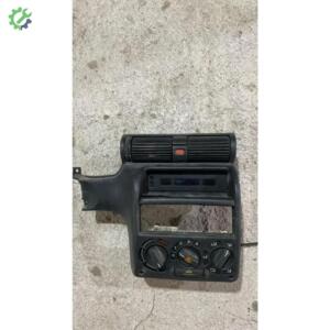 Opel Astra F Orta Kalorifer Üfleme Izgarası GM