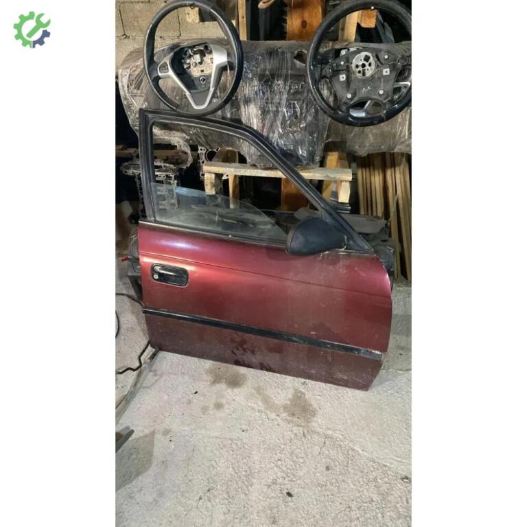 Opel Astra Sağ Ön Kapı çıkma parça