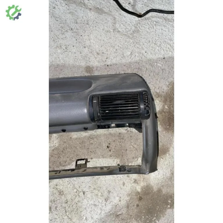 Opel Astra Kalorifer Izgarası çıkma parça