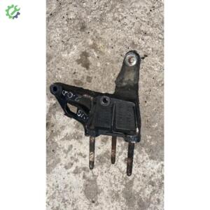 Opel vectra B Çıkma Motor Kulağı Bağlantı Braketi GM 90498184
