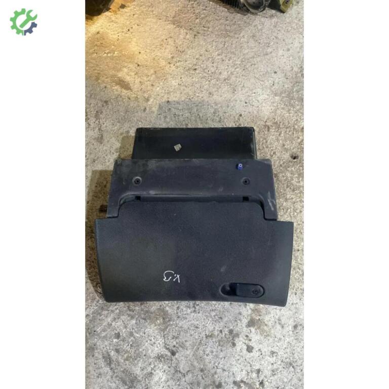 Opel Vectra Torpido Gözü çıkma parça