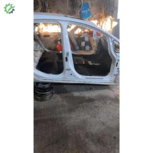 Opel Astra J Kesme Beyaz Renk Sağ Ön Direk Orta Direk Marşpiyel Sacı