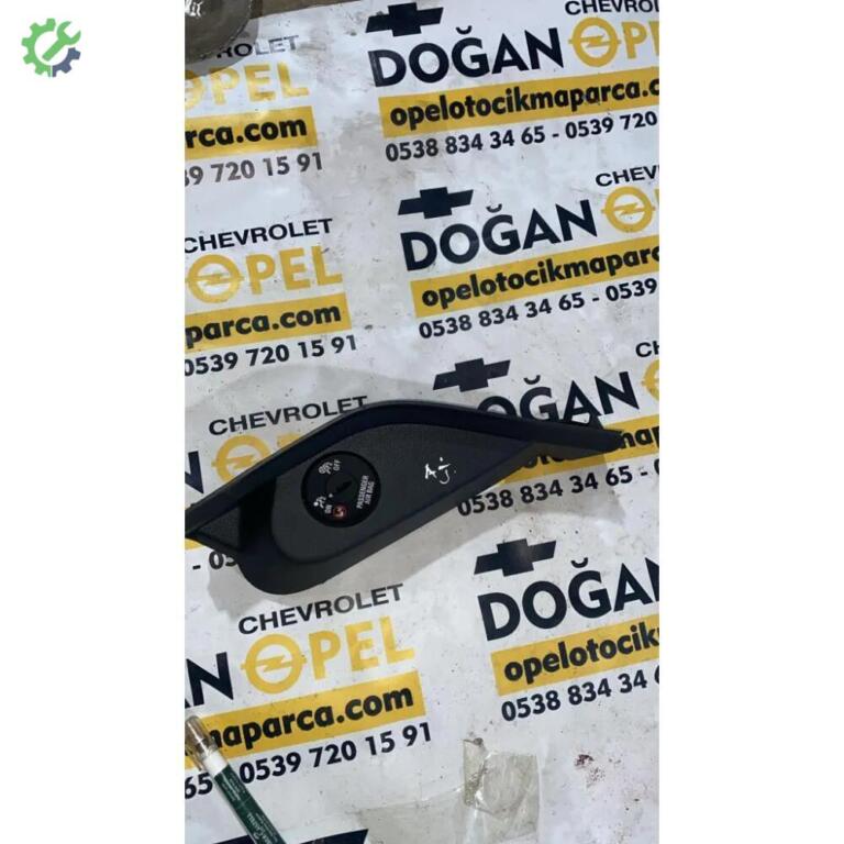 Opel Astra Torpido Kapağı çıkma parça