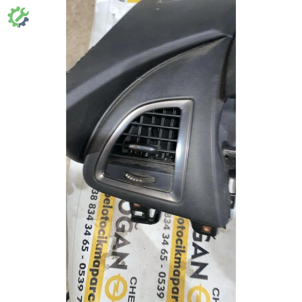 Opel Astra Kalorifer çıkma parça