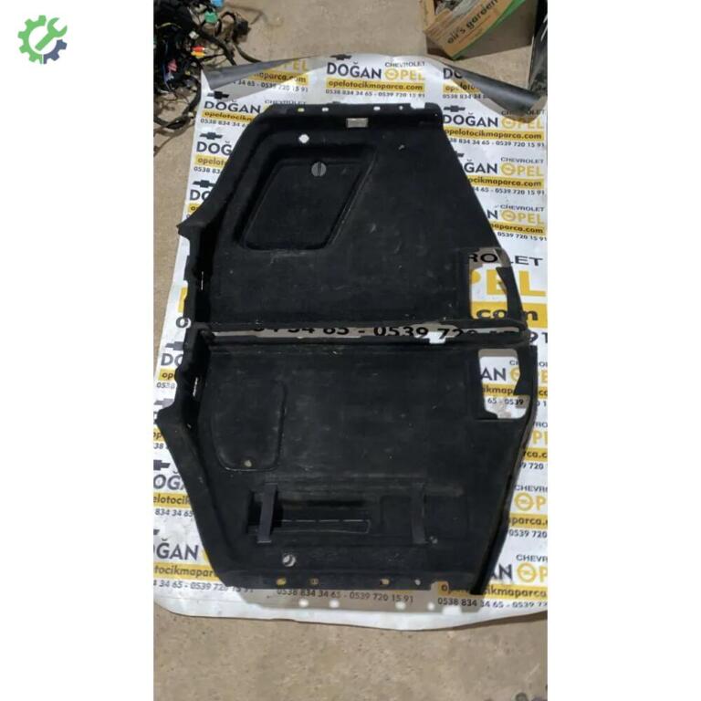 Opel Astra Bagaj çıkma parça