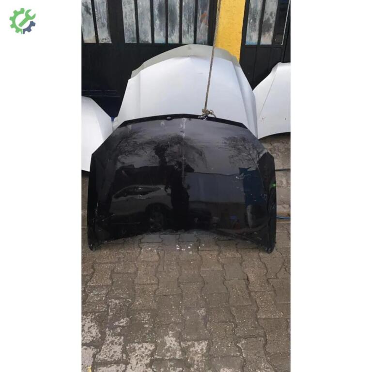 Opel Corsa Kaput çıkma parça