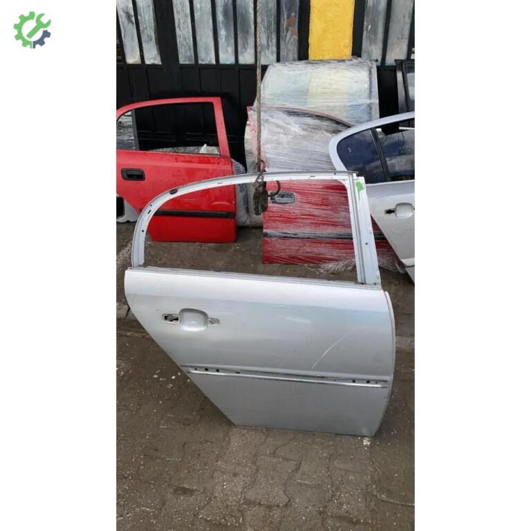 Opel Vectra Sağ Arka Kapı çıkma parça
