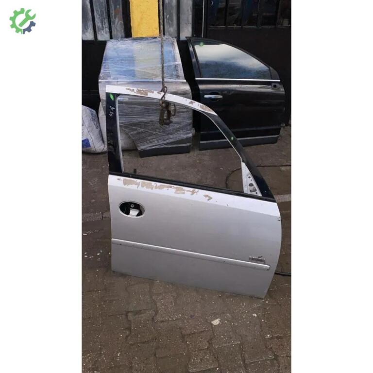 Opel Meriva Sağ Ön Kapı çıkma parça