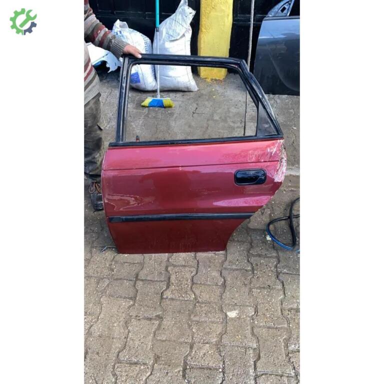 Opel Astra Sol Arka Kapı çıkma parça