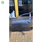 Opel İnsignia A 2009-2017 Çıkma Sol Ön Kapı Orijinal Şimşek Gri Renk