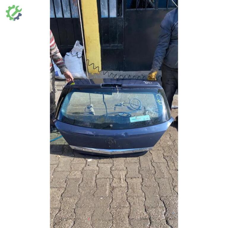 Opel Astra Bagaj Kapağı çıkma parça