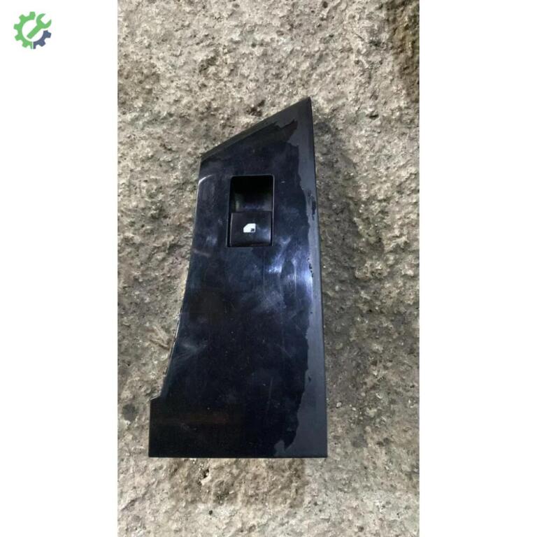 Opel Astra Ön Cam çıkma parça