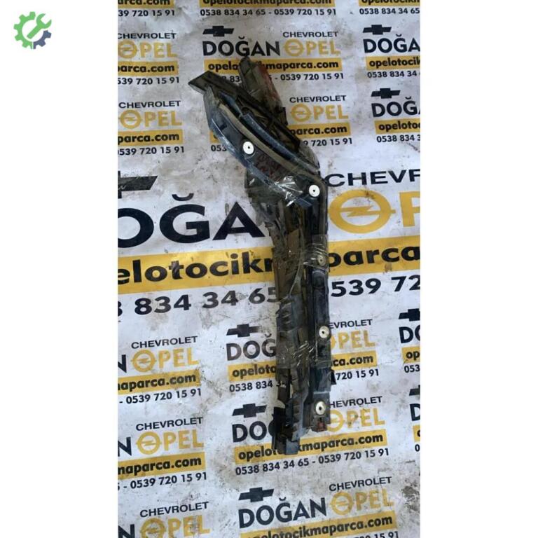 Opel Insignia Arka Tampon çıkma parça