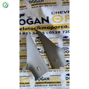 Opel İnsignia Çıkma Arka Köşe Kaplama Bakalitleri GM