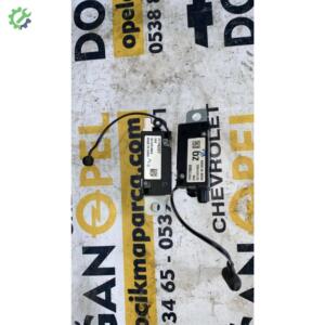 Opel İnsignia arka Cam Radyo Anteni GM 13327069 – 22766327