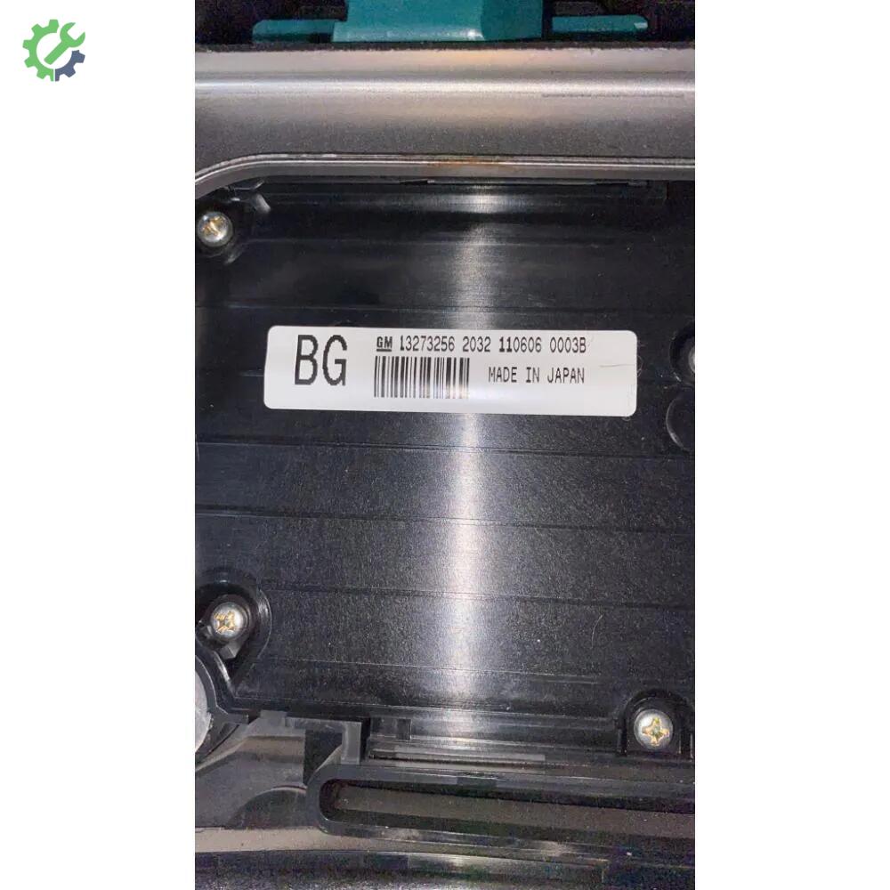 Opel Insignia Kontrol Paneli 13273256 çıkma parça