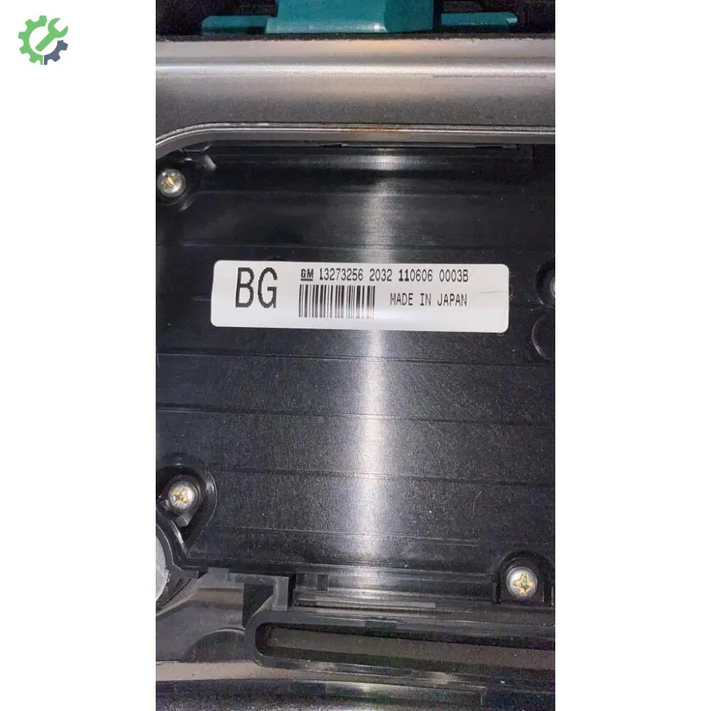 Opel Insignia Kontrol Paneli 13273256 çıkma parça