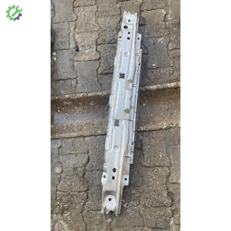 Opel Astra Tampon Demiri çıkma parça