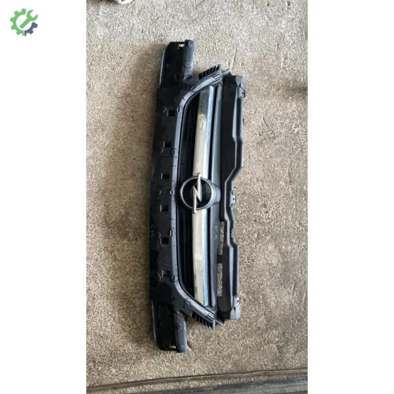 Opel Corsa Panjur çıkma parça